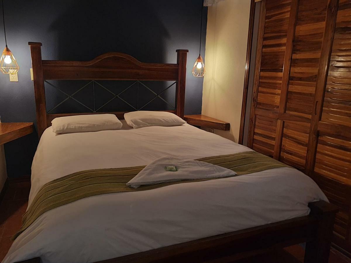 Turrialba Bed & Breakfast Esterno foto